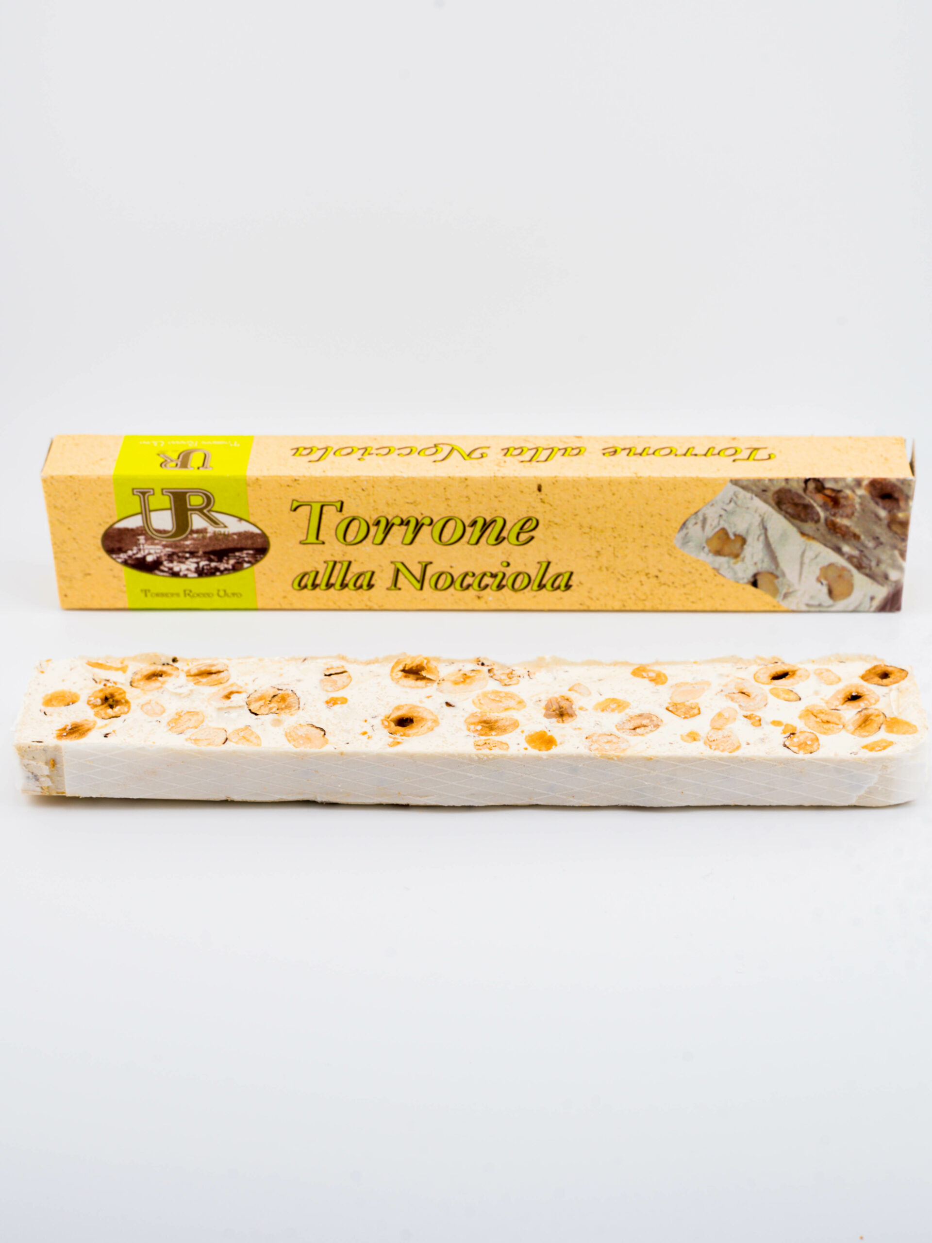 Torrone alle nocciole